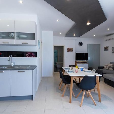 Apartman Dora Podstrana Exteriér fotografie